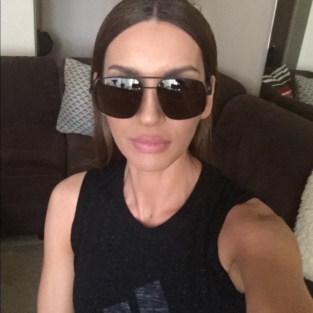FENDI AVIATOR SUNGLASSES - Picture 9 of 9